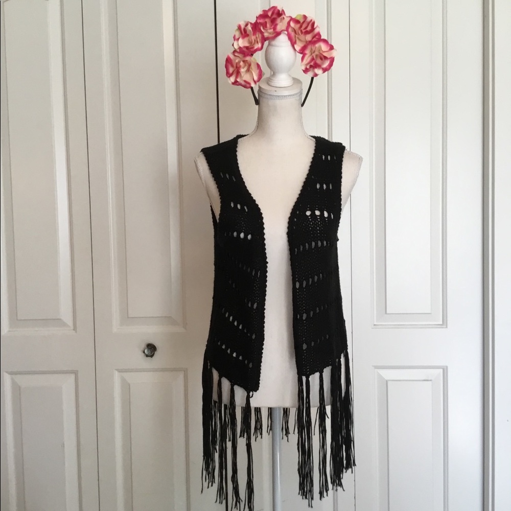 Bongo Knit Fringe Vest